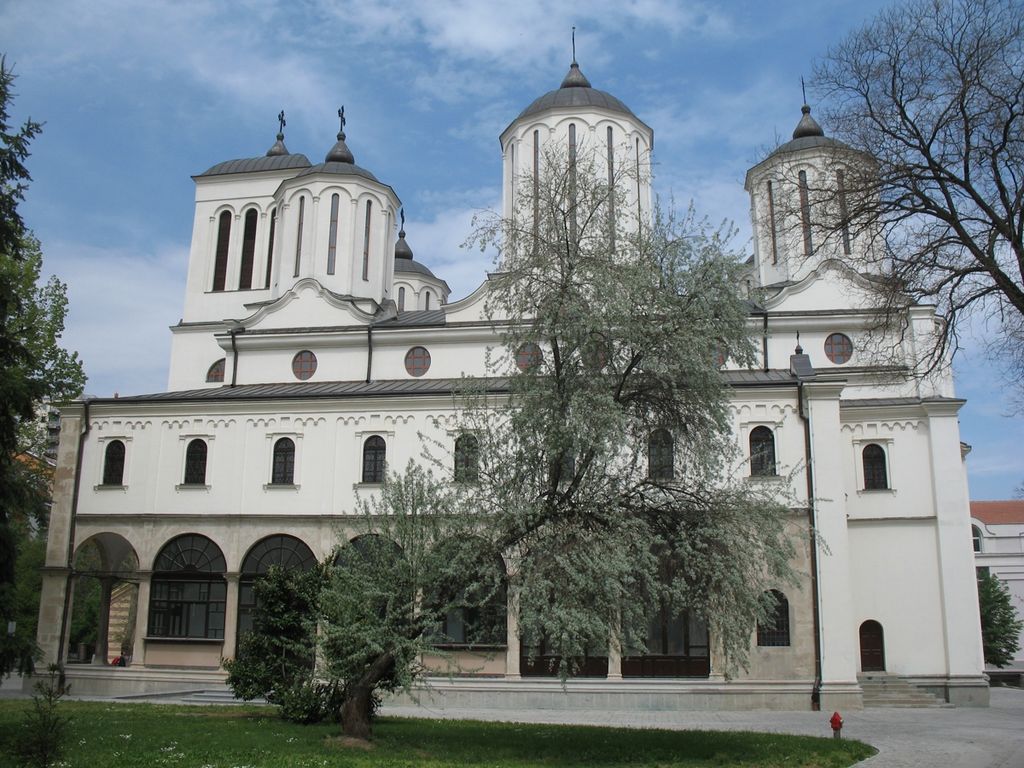 Старата Българска катедрала „Света Троица”